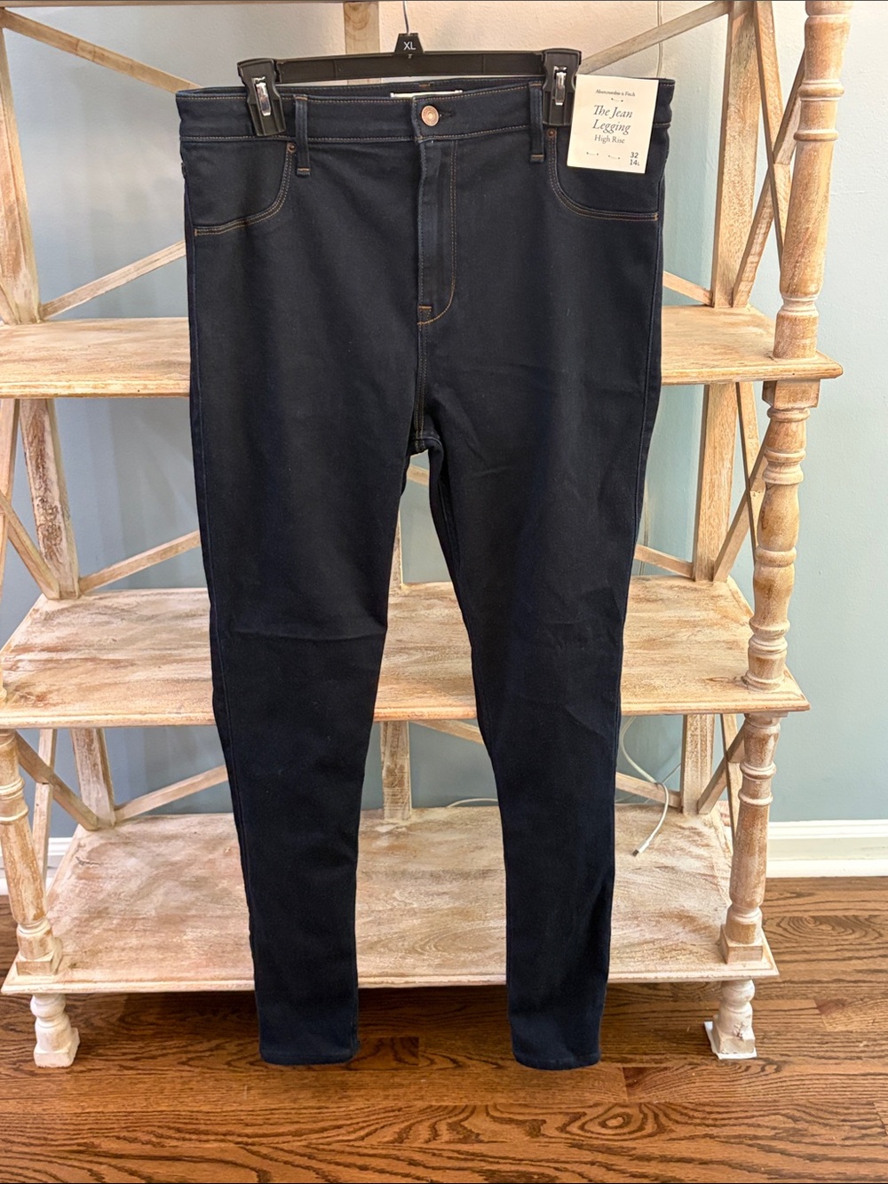 Abercrombie & Fitch Women’s Skinny Jeans - Dark Wash